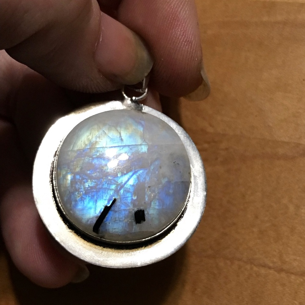 Classic Rainbow Moonstone Pendant Necklace - 925 Plated/Stamped